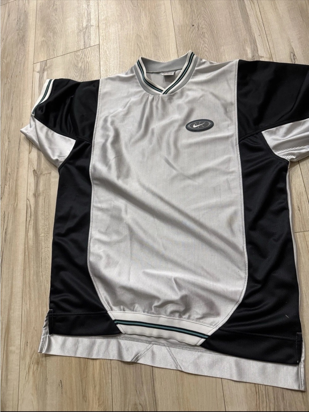Nike White and Black Short Sleeve Athletic Jersey